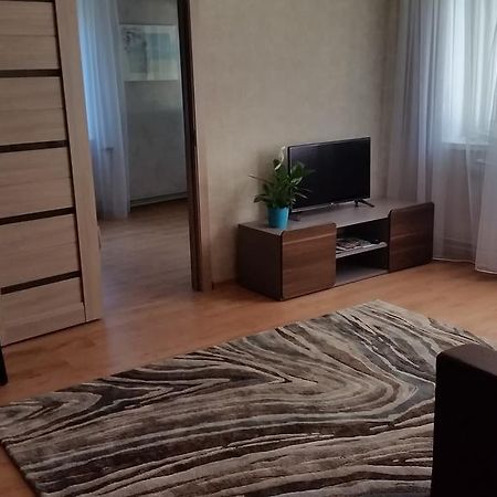 Apartment On Brivzemnieka Liepaja Luaran gambar